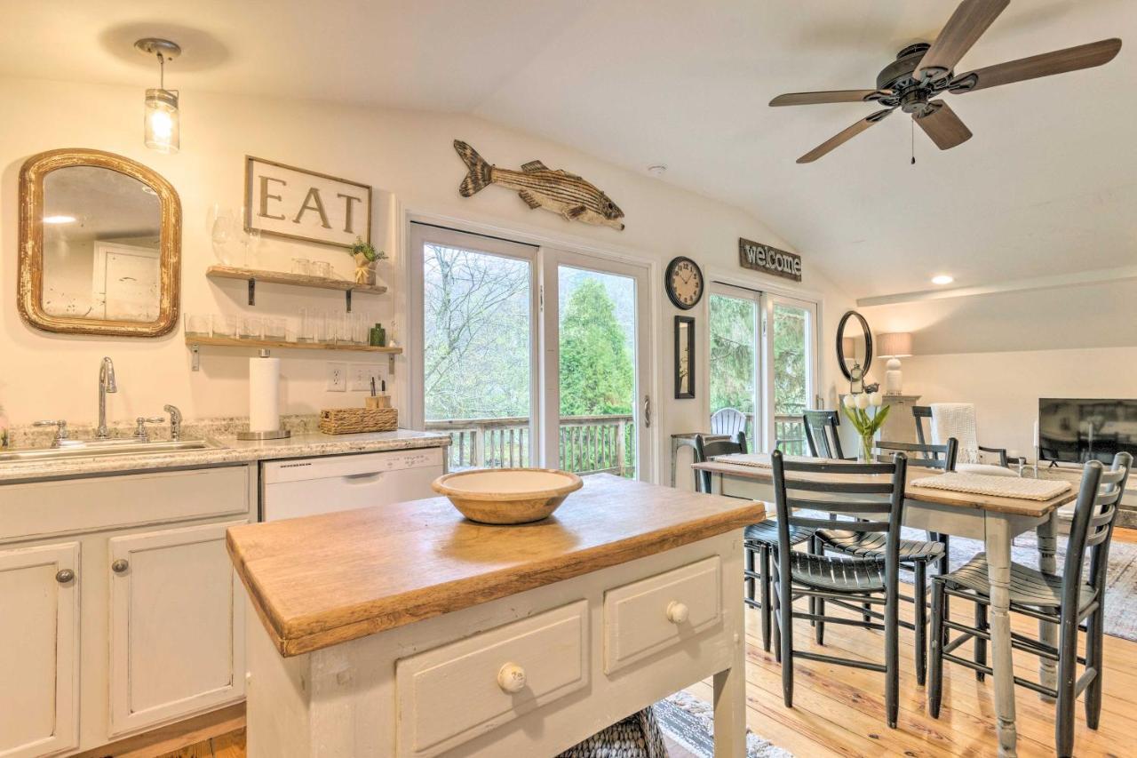 Modern Farmhouse Duplex By Stream, 4 Mi To Boone! Блоуинг Рок Екстериор снимка
