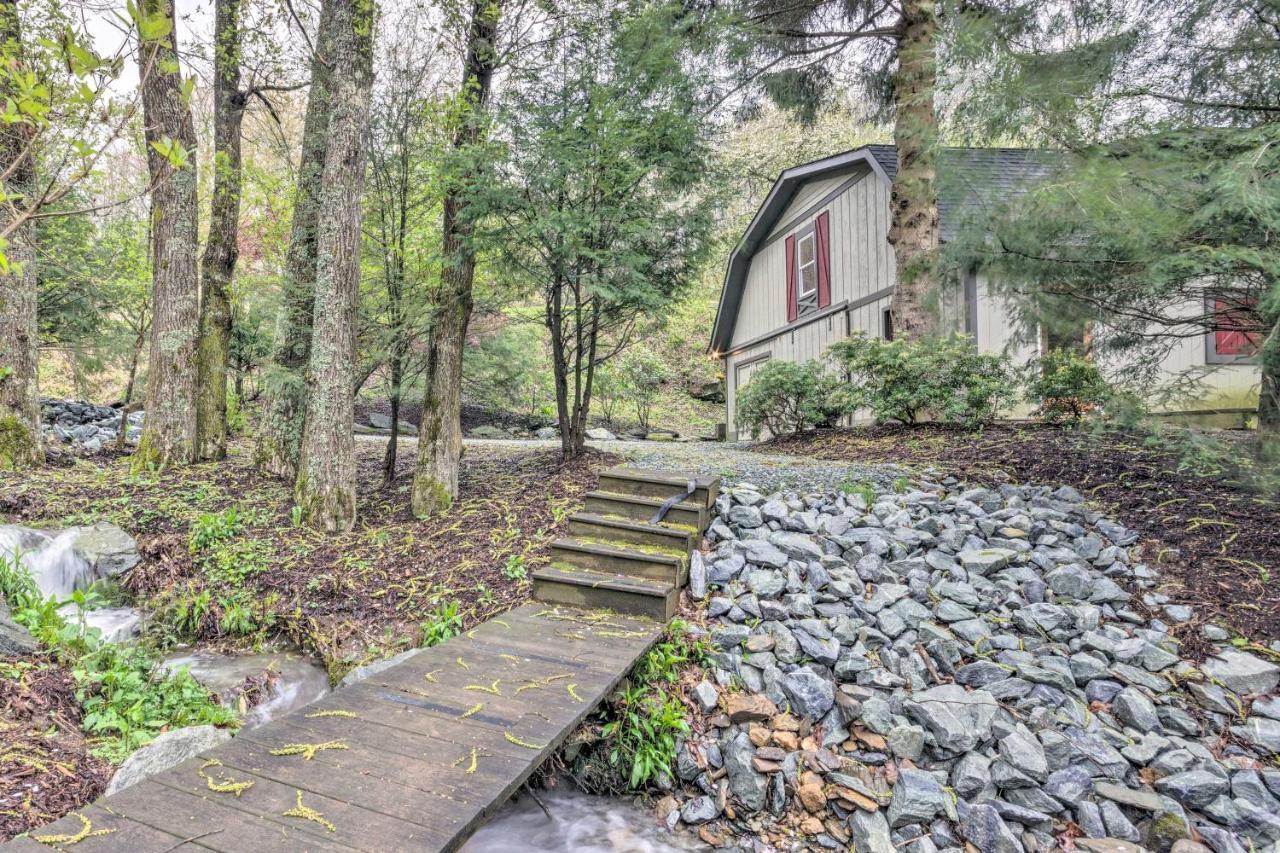 Modern Farmhouse Duplex By Stream, 4 Mi To Boone! Блоуинг Рок Екстериор снимка